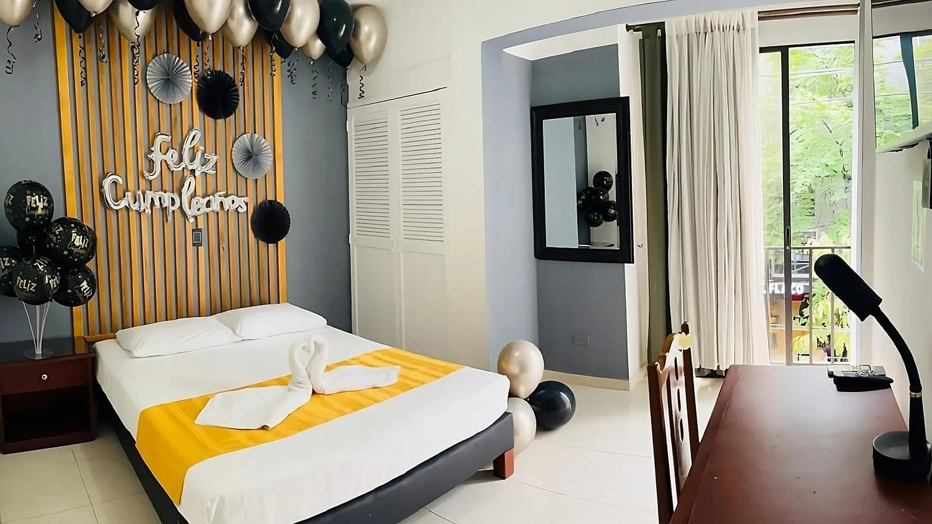 Hotel Laureles 70 Medellin